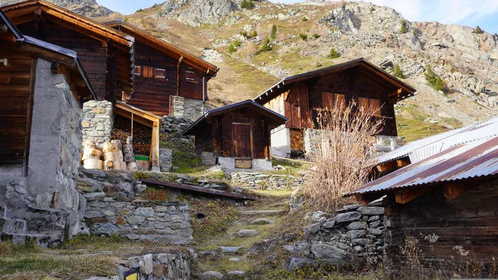 Plusieurs chalets en ariege